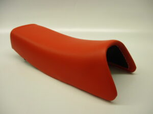 Buddy/Zadel - model 1990-1992 - Rood + wit "HONDA"