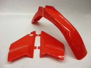 Kappenset, 3-delig (zonder koplampspoiler) - A-kwaliteit - Kleur: Tahitian Red (R23)