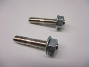 Inlaatspruitstuk, tapeind + moer - M6x35 - Voor Keihin 12-20mm carburateurs (2 stuks)
