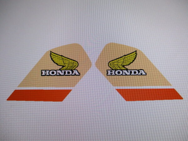 Stickerset tank - Geel/rood - model '82-'86, R110 Monza Red - Afbeelding 2