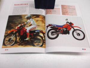 Boek verkochte 80cc modellen jaren ’80 Duitsland- Taal: Duits