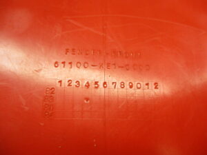 Voorspatbord - Kleur: Fighting Red (R134) - model Japan [NOS] - Afbeelding 3
