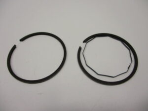 Zuigerveerset 50cc - 39mm + overmaat 5,50mm x 1,50mm B
