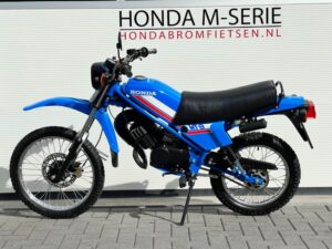 Buddy-/Zadelset - model 1979-1983 - Zwart - Compleet