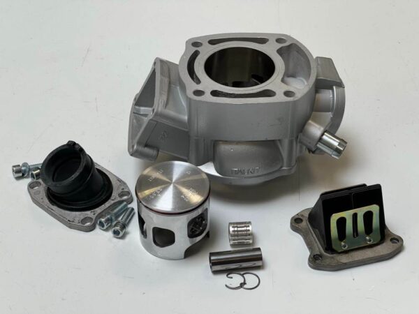 Cilinderset 100cc - Italkit - 54mm - Incl. krukas 44mm (fluisterpoort, Nikasil)