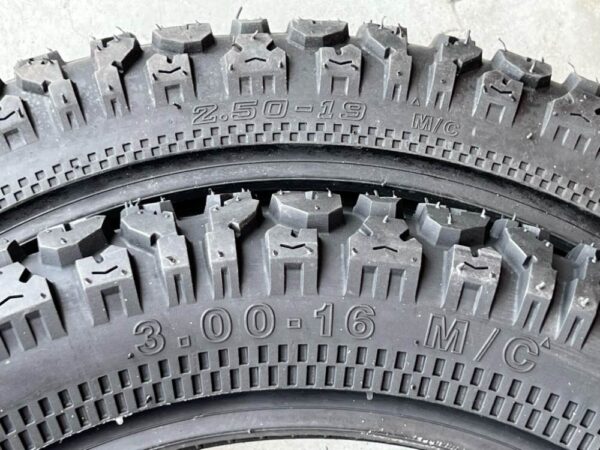 Bandenset – Servis Bridgestone Trial Wing 8 – 2.50×19 + 3.00×16