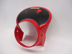 Koplampspoiler - Kleur: Monza Red (R110) (gebruikt, lichte krasjes)