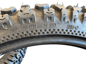 Bandenset – Servis Bridgestone Trial Wing 8 – 2.50×19 + 3.00×16