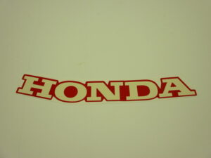 Sticker tank rechts - "HONDA" - model '83-'84, R110 Monza Red
