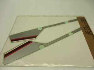 Stickerset achterkap - Zwart/rood/wit/grijs - model '83-'84, R110 Monza Red