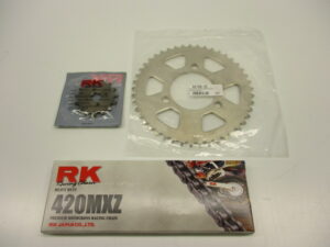 Tandwiel- en kettingset - 15/42 tands, ketting 420