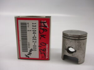 Zuiger 50cc - 39,25mm (overmaat) [NOS]