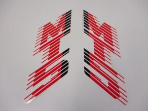 Stickerset tank - "MT5" Rood/zwart/wit - model '88-'89, NH138 Shasta White