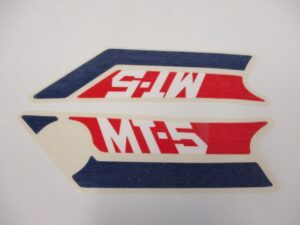 Stickerset zijkap - "MT-5" Rood/blauw/wit - model '81-'83, NH24 Ceramic White