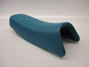 Buddy/Zadel - model 1990-1992 - Blauw + wit "HONDA"