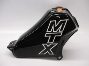 Benzinetank - Kleur: Black (NH1) - Afbeelding 2