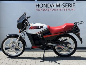 Waanzinnig mooie volledig orig. Honda MBX50 LC SW Rainbow