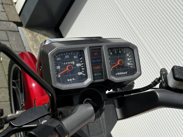 Super mooie, originele Honda MCX80 HC05 - Afbeelding 13