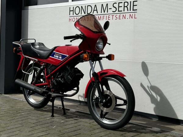 Super mooie en originele Honda MB5 matching nrs. 7500km. - Afbeelding 4
