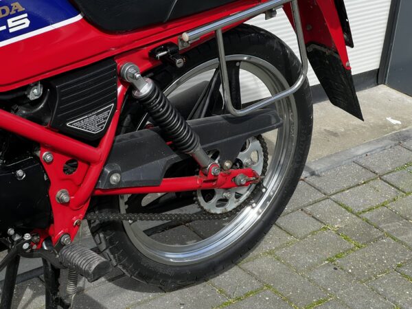 Super mooie en originele Honda MB5 matching nrs. 7500km. - Afbeelding 9