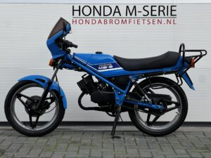 Honda MB8 HC01