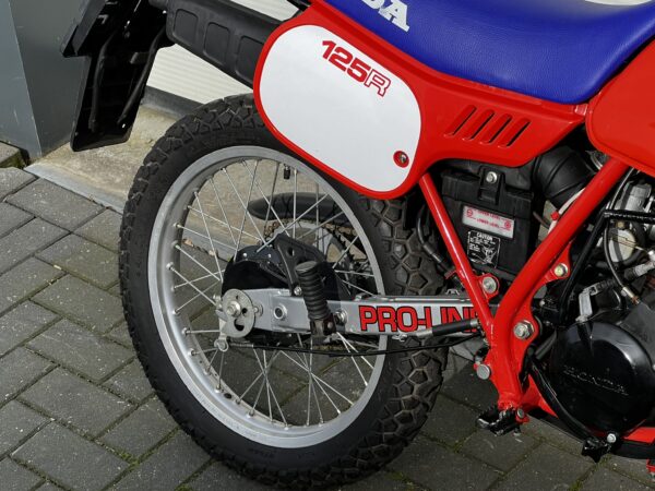 In zeer goede staat verkerende Honda MTX125R JD05 - Afbeelding 10