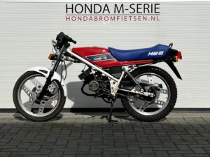 Honda MB5 AC01