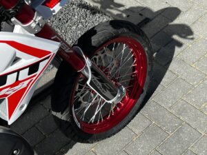 Rieju MRT 50 SM TROPHY NIEUW - Afbeelding 18