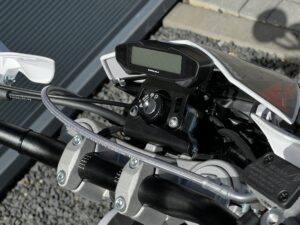 Rieju MRT 50 SM TROPHY NIEUW - Afbeelding 17