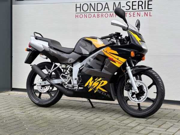 Zeldzame, zeer mooie en snelle Honda NSR50 GT4 6 bak - Afbeelding 3