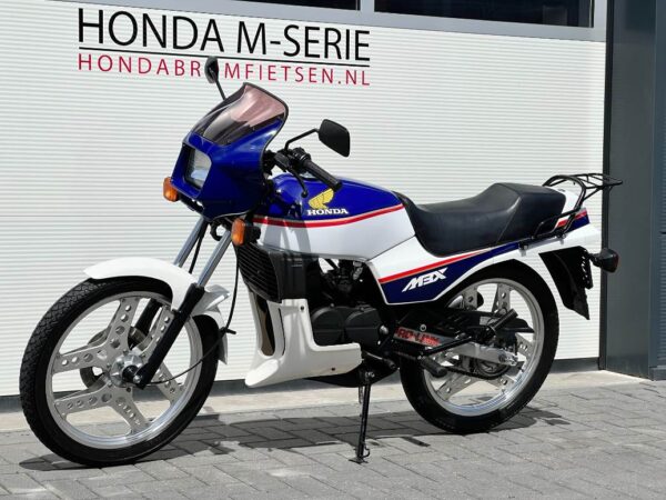 Deels gerestaureerd Zwitserse Honda MBX50 SW LC Rothmans Blauw - Afbeelding 2