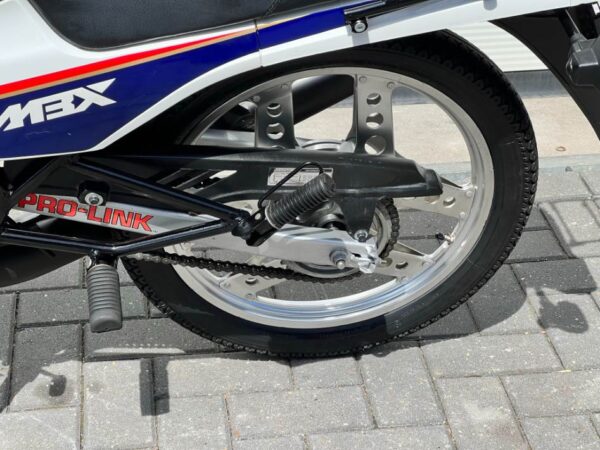 Deels gerestaureerd Zwitserse Honda MBX50 SW LC Rothmans Blauw - Afbeelding 20