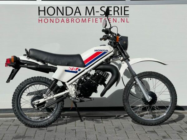Honda MT8 HD02 1982 met 7800 km! - Afbeelding 2