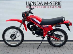 Nieuw gebouwde Honda MT5 incl. NL kenteken