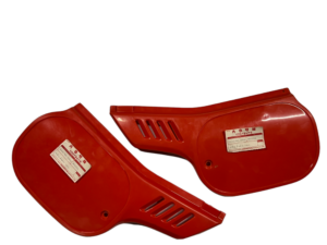 Zijkappenset - Kleur: Flash Red (R119)