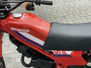 Honda MT8 - Afbeelding 8