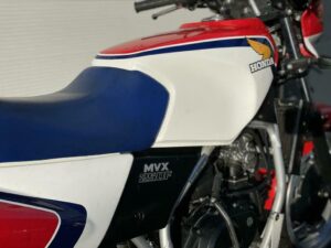 Unieke Honda MVX 250 - Afbeelding 8