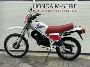 Honda MT5 AD01 1990