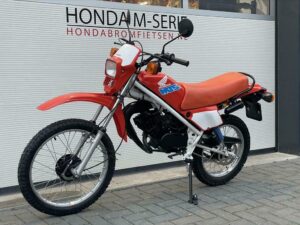 Super mooie originele Honda MT5 1990 - Afbeelding 14