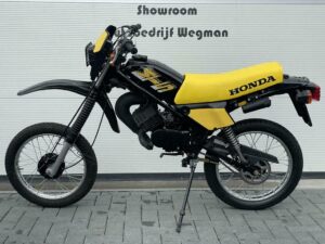 Honda MT5 met kenteken