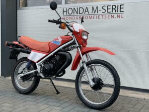 Super mooie originele Honda MT5 1990 - Afbeelding 13