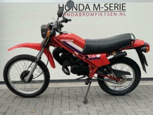 Honda MT8 met kenteken