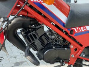 Honda MT8 - Afbeelding 15