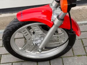 Schitterende volledig originele Honda MBX125F JC10 - Afbeelding 11