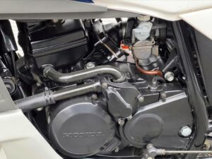 Schitterende volledig originele Honda MBX125F JC10 - Afbeelding 8
