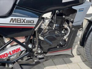 Volledig gerestaureerde Honda MBX met brommer kenteken! - Afbeelding 7
