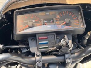 Volledig gerestaureerde Honda MBX met brommer kenteken! - Afbeelding 10