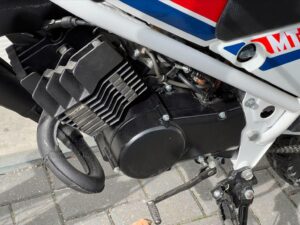 Mooie gerestaureerde Honda MT8 HD02 - Afbeelding 4