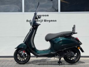 Vespa Bromscooter Sprint 4T Racing Sixties | Full Options |