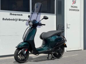 Vespa Bromscooter Sprint 4T Racing Sixties | Full Options | - Afbeelding 15